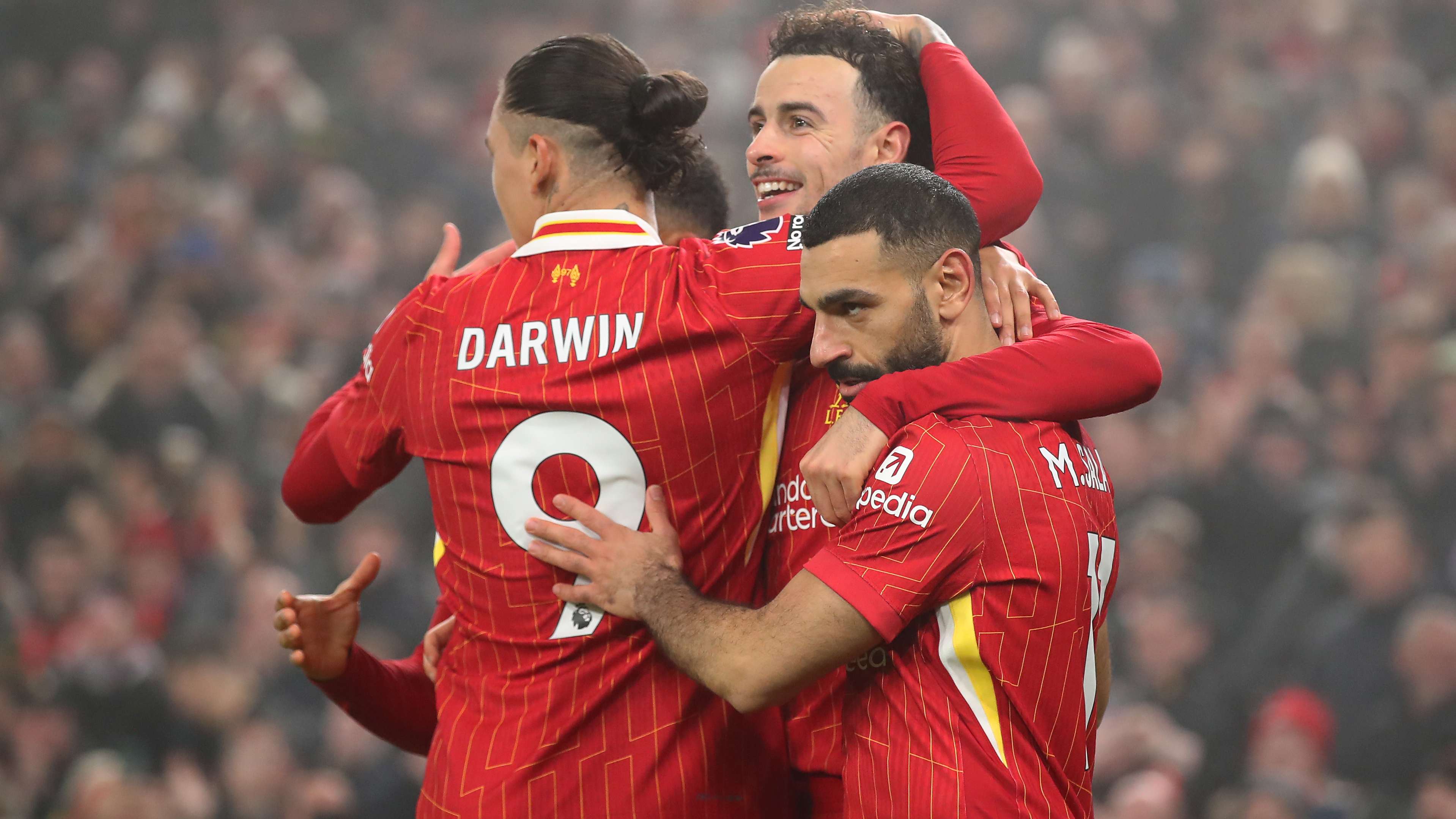 展现出惊人 展现出惊人